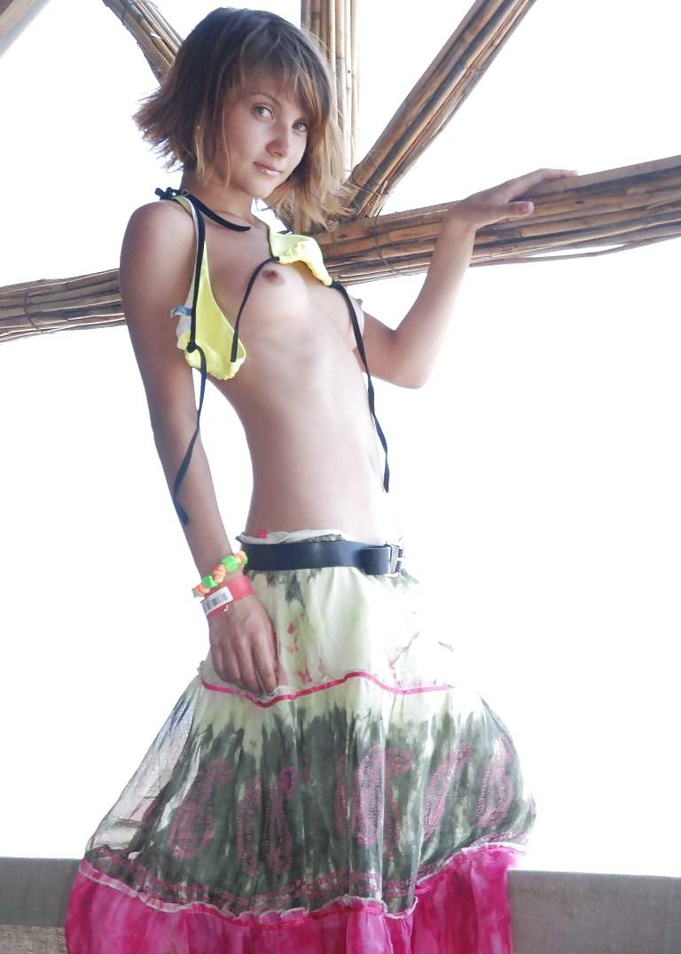 19P Hotlegs-perfect teen 15