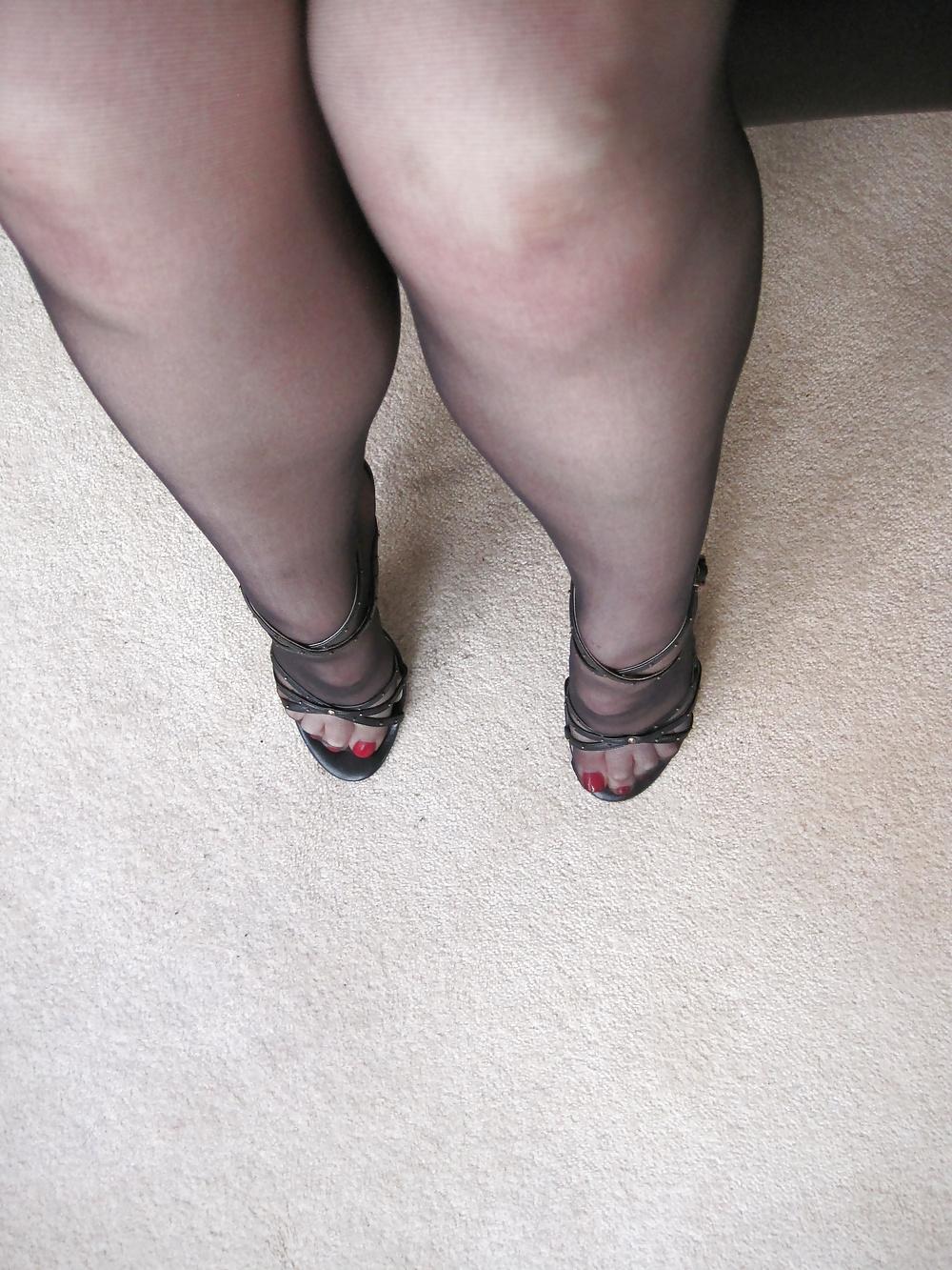 25P ..some shoe and feet shots as requested by some of you xx