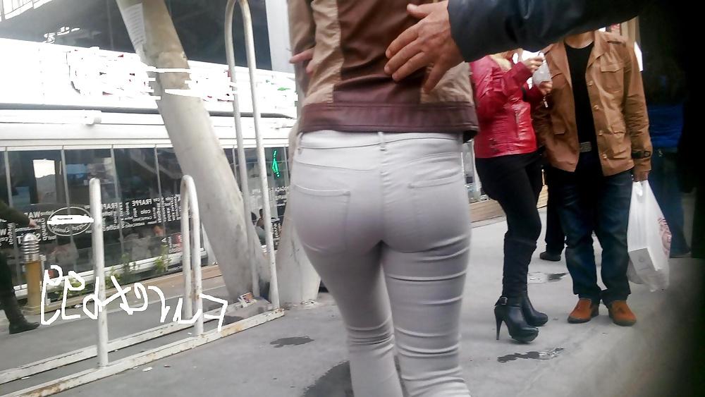 16P Turkish  Sarisin Citir Kot Adeta Gotune Yapismis