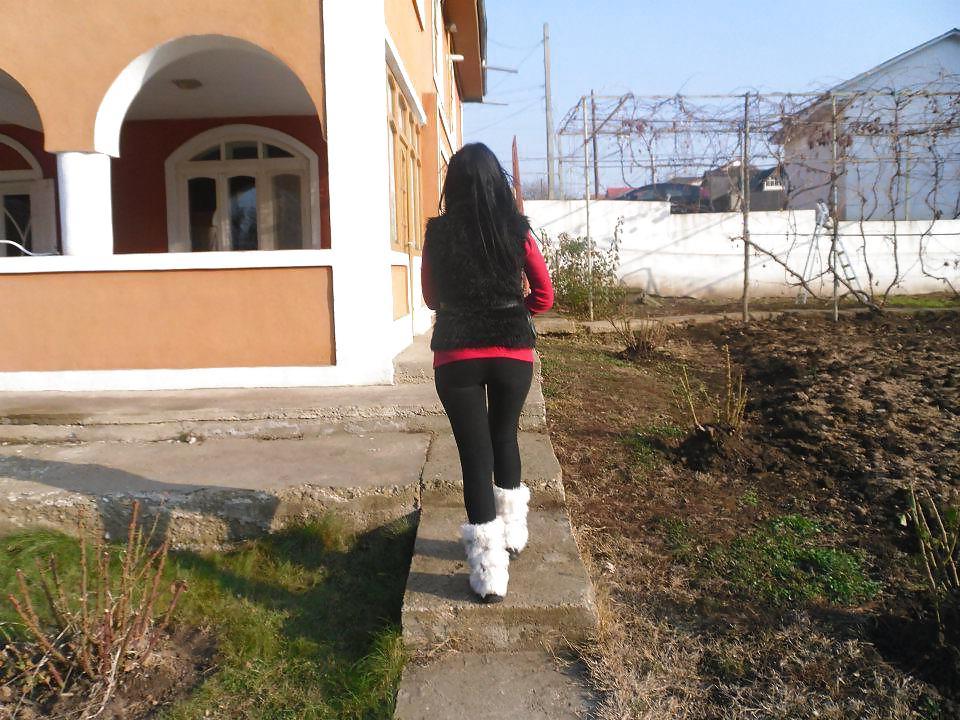 23P Spy old + young my country romanian-taranci bune