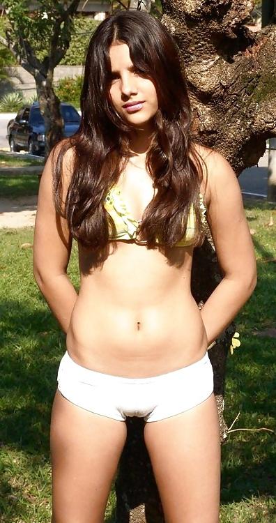 24P Love Camel Toe