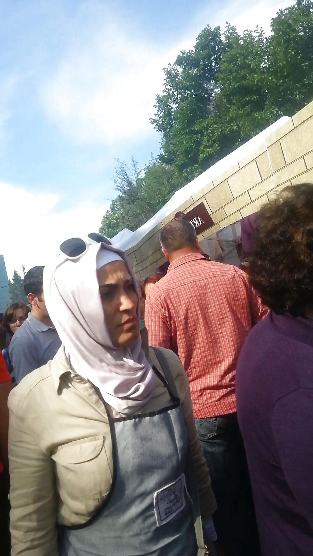 24P Spy turkish women  turist in romanian