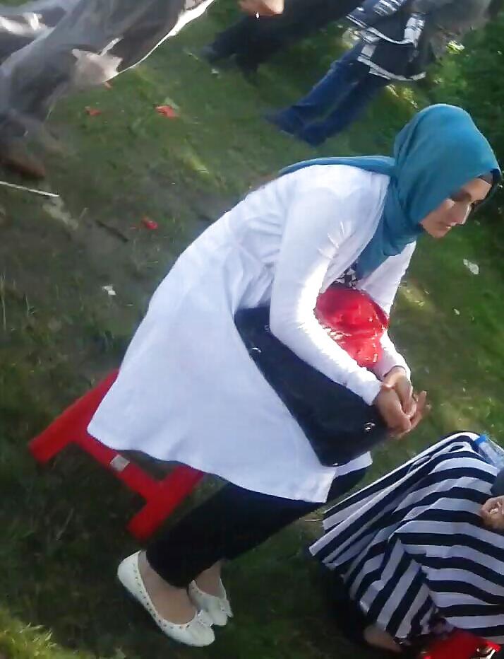 24P Spy turkish women  turist in romanian