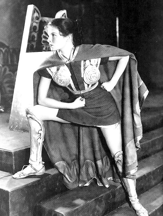 25P Let's Jerk Off Over ... Katharine Hepburn