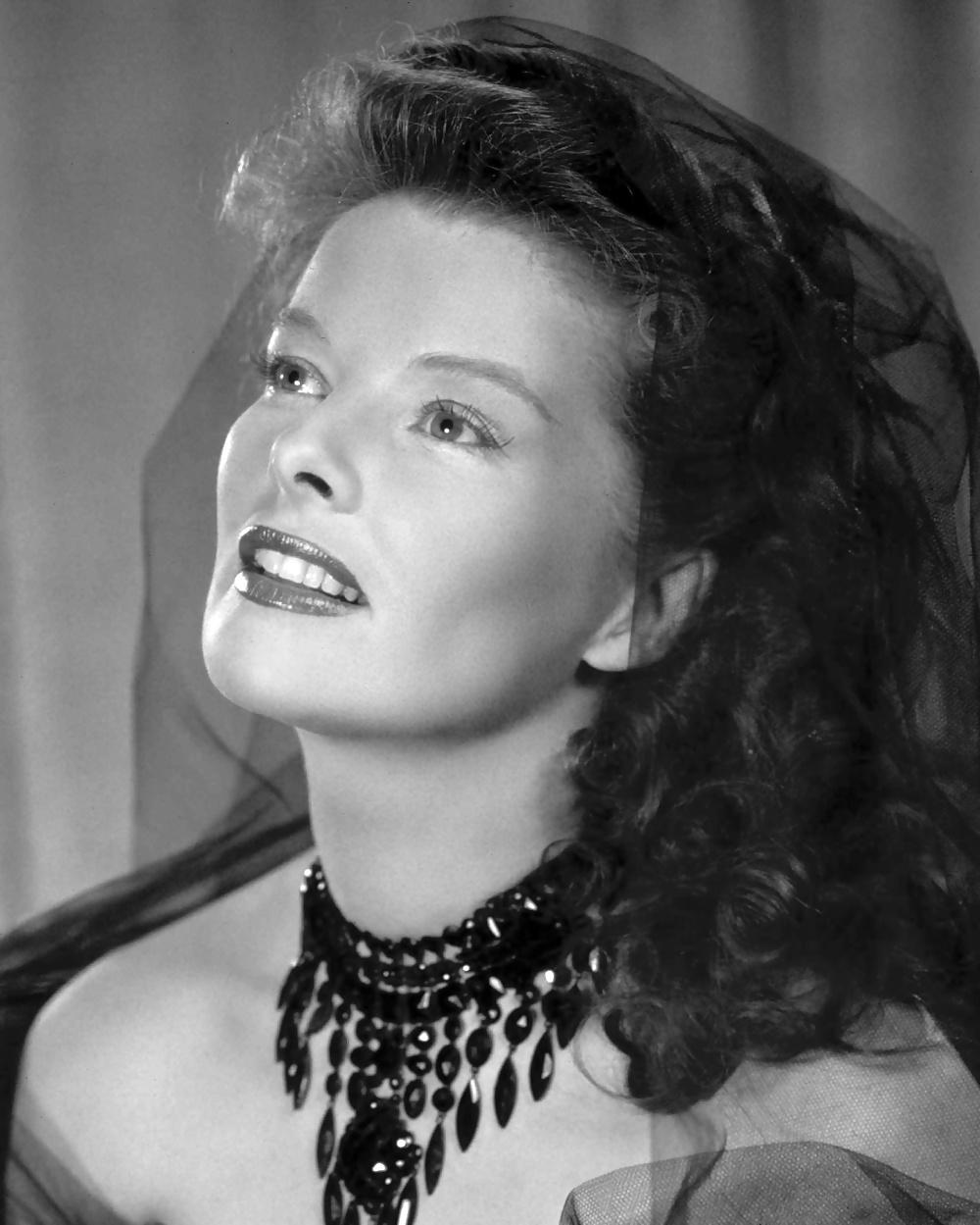 25P Let's Jerk Off Over ... Katharine Hepburn