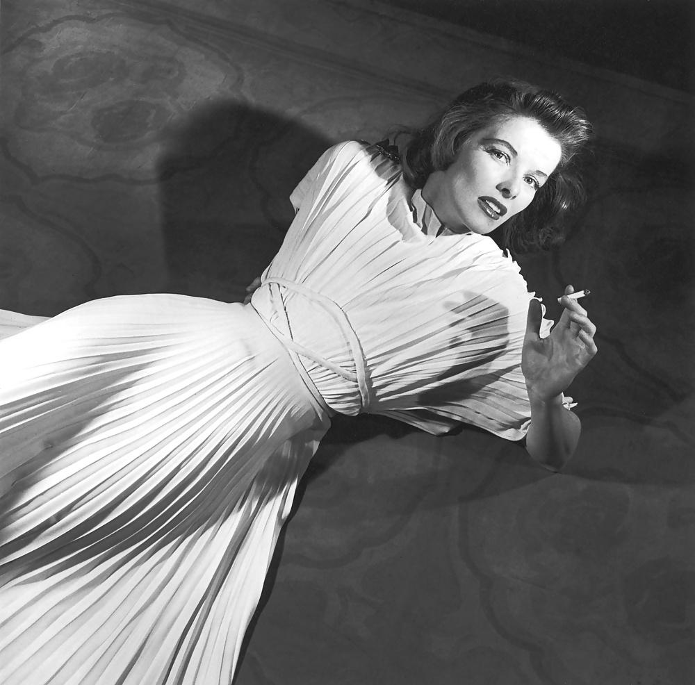 25P Let's Jerk Off Over ... Katharine Hepburn