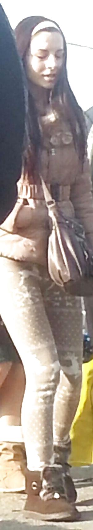 25P Sexy teens ass & feet romanian