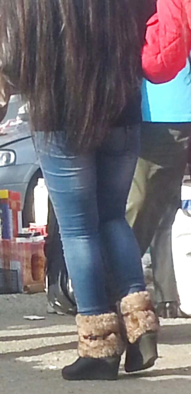25P Sexy teens ass & feet romanian
