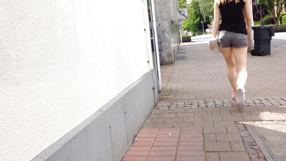 25P Beim Einkaufen-At Shopping