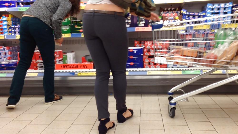 25P Beim Einkaufen-At Shopping