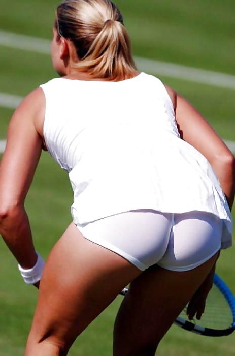 22P Bunz and Camel Toes 4