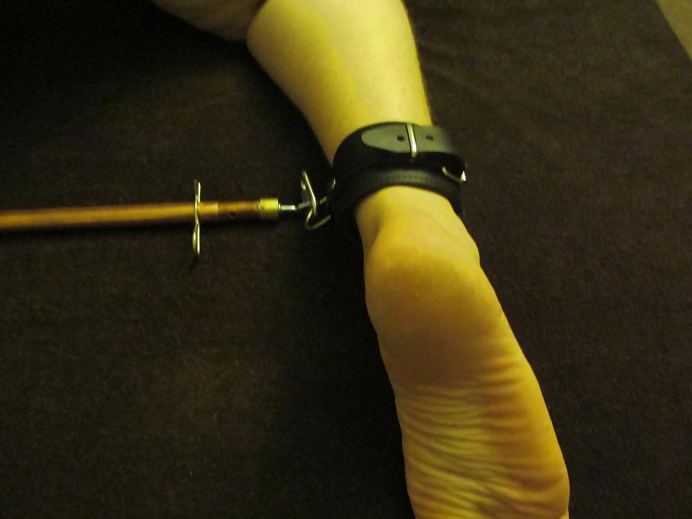 8P Homemade pillory