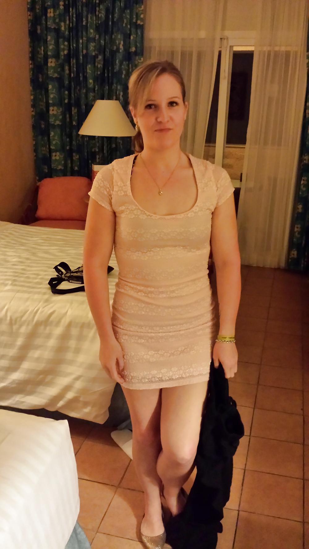 18P My sexy wife in hotel. before her fuck date.