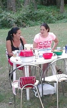 25P Spy picnic, fishing romanian