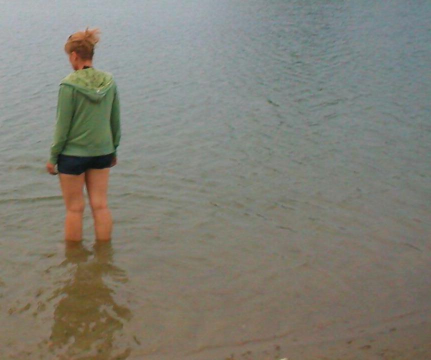 25P Spy picnic, fishing romanian