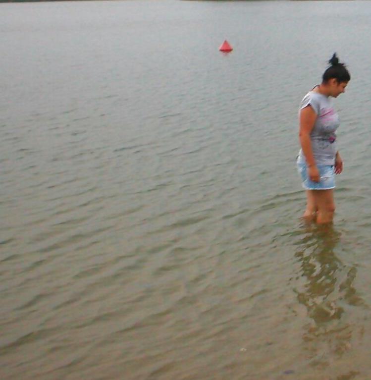 25P Spy picnic, fishing romanian