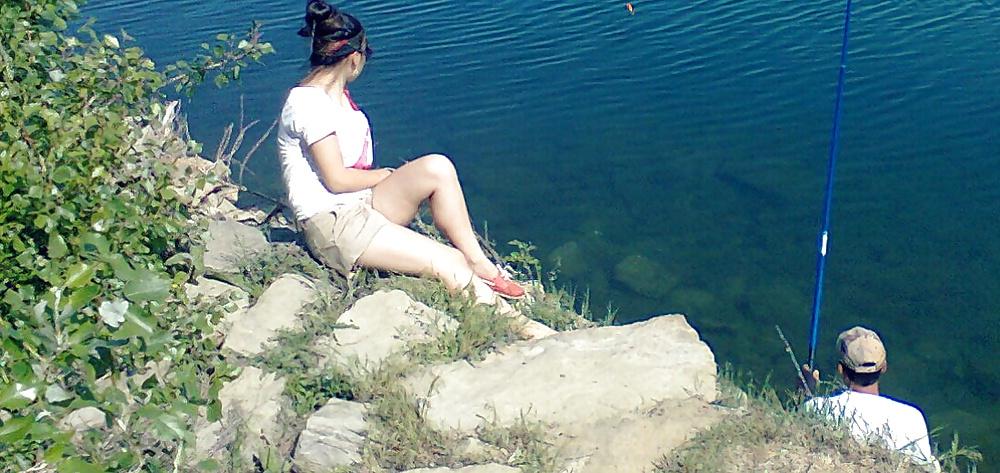 25P Spy picnic, fishing romanian
