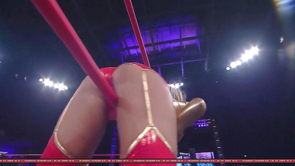 25P Velvet Sky Cameltoe and Crotch Shots