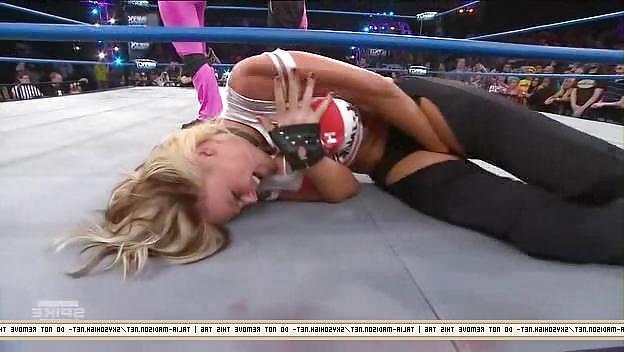 25P Velvet Sky Cameltoe and Crotch Shots