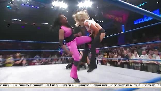 25P Velvet Sky Cameltoe and Crotch Shots