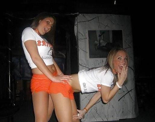 25P Pantyhose Girls of Hooters #4