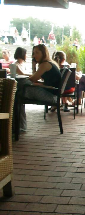 25P Spy old + young restaurant romanian