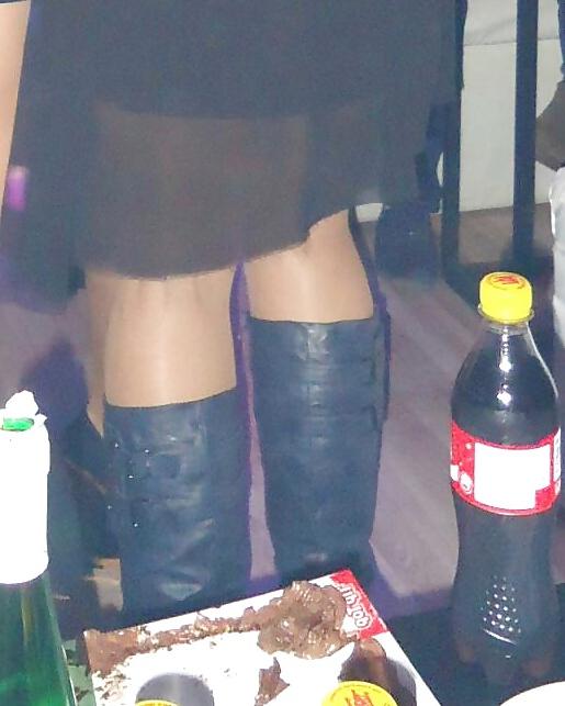 25P Spy drink girls in the club romanian