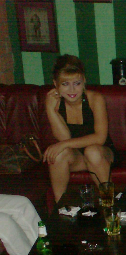25P Spy drink girls in the club romanian
