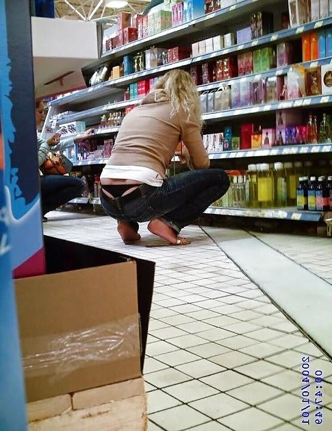 24P Thongs on Show 2