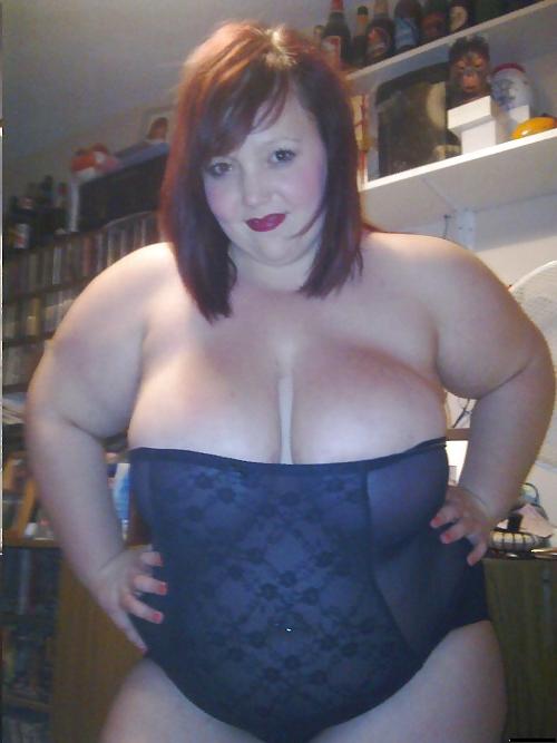 22P BELLY QUEENZ
