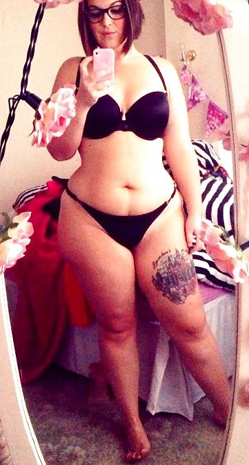 22P BELLY QUEENZ