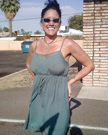 5P Yummy latina cougar