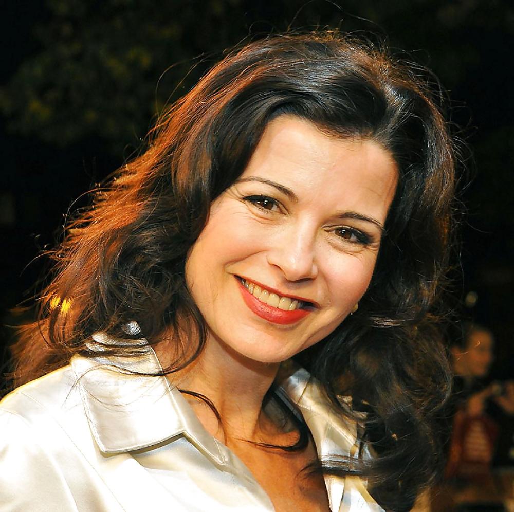 8P Caroline De Bruijn The Perfect Milf Yes Or No?
