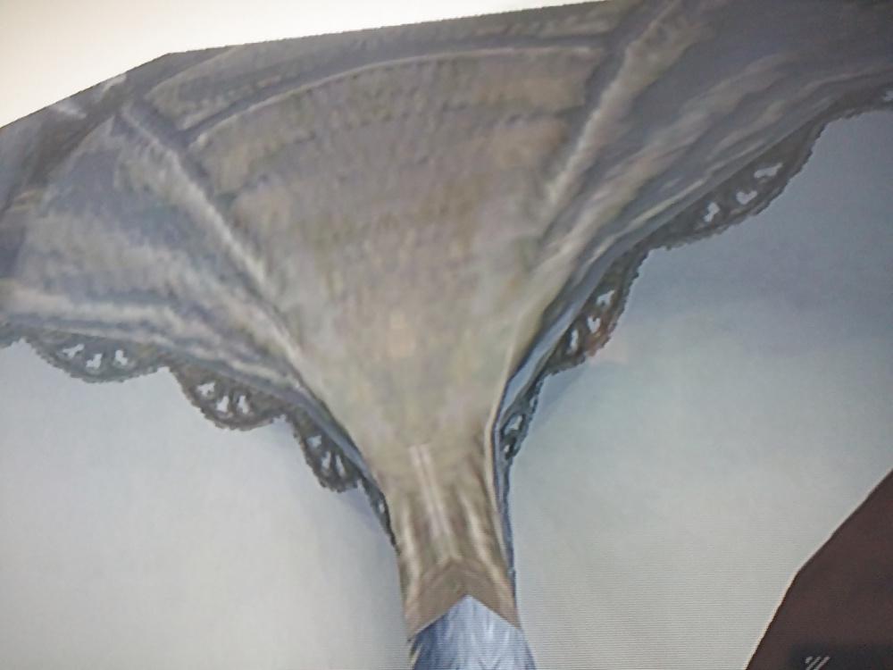 14P Video Game Upskirts