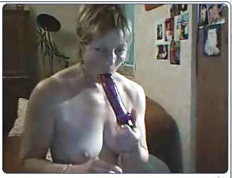 25P Vielle salope en cam