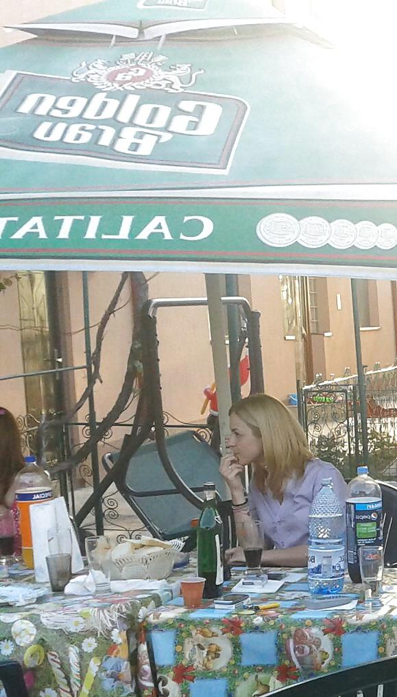 25P Spy restaurant old + young romanian