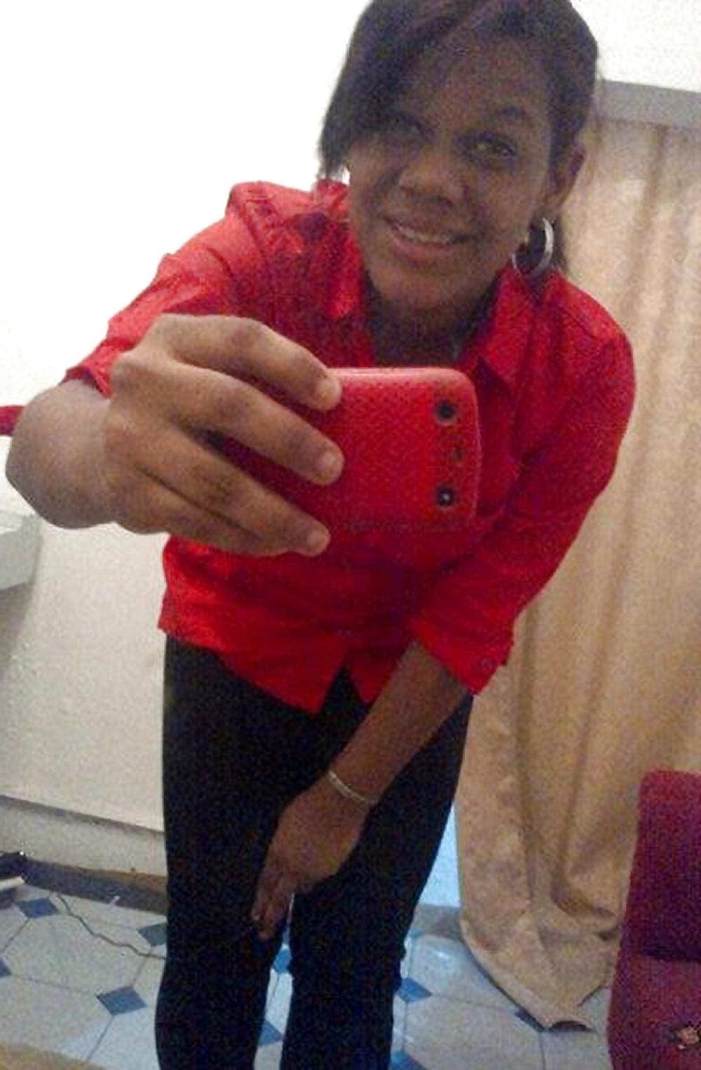 25P A dominican girl called Madelin D.