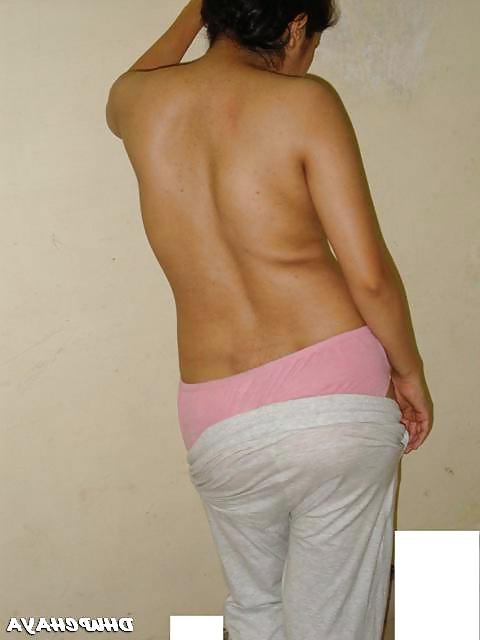 16P INDIAN HOUSEWIVES EVERYTHING SHOW  NUDE  SEMI NUDE
