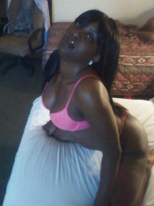 25P Craigslist and backpage hooker and escorts and whores