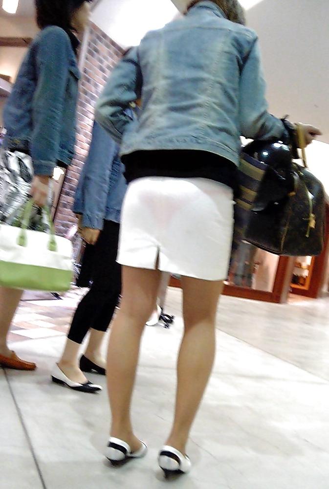 20P Japanese Girl Back Shots 08