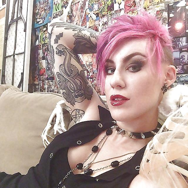 25P Let's Jerk Off Over ... Comicbookgirl19 