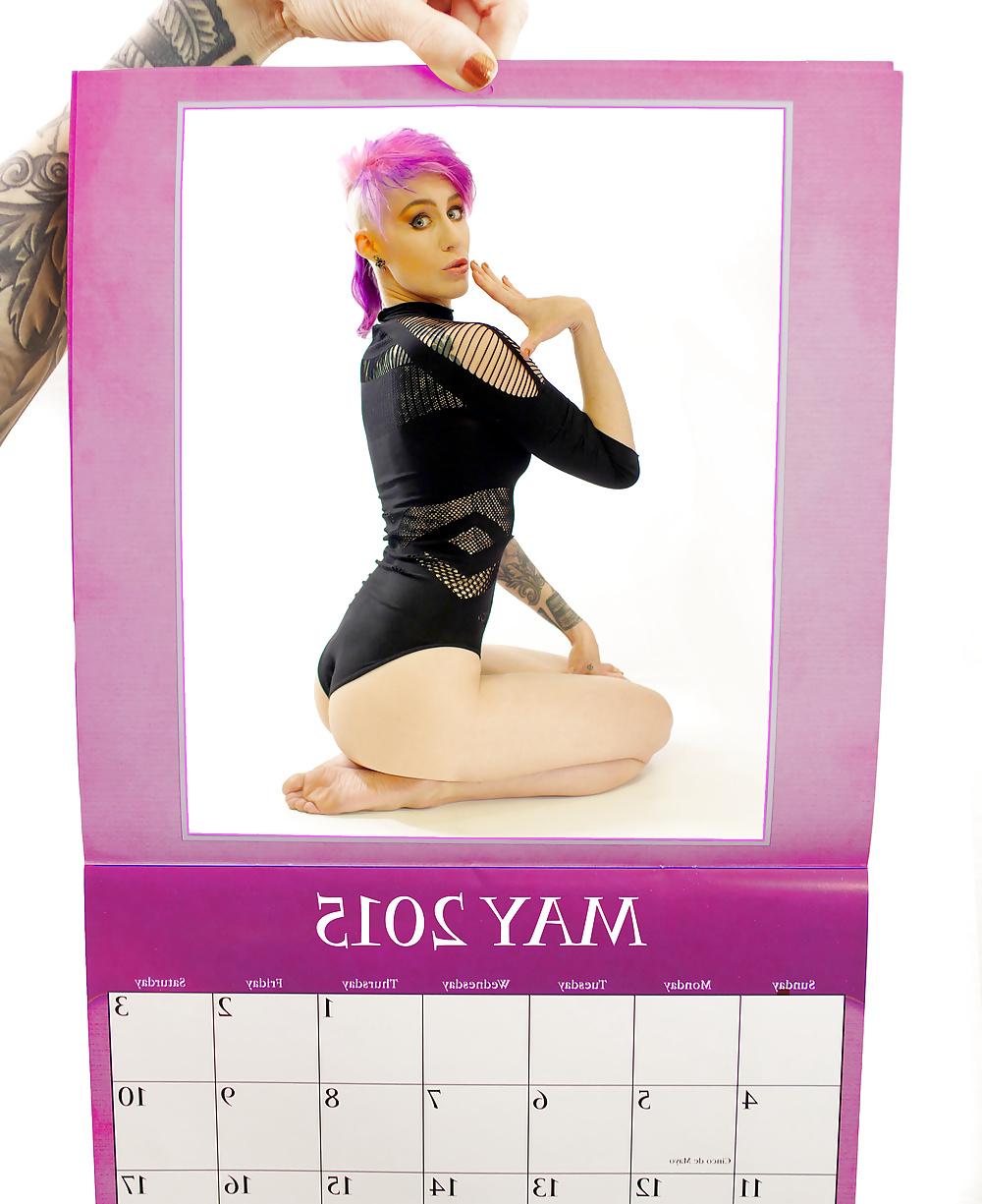 25P Let's Jerk Off Over ... Comicbookgirl19 