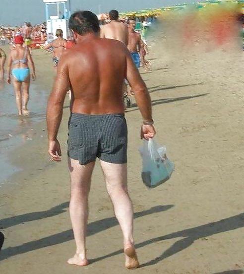 16P I Hate The Beach 3