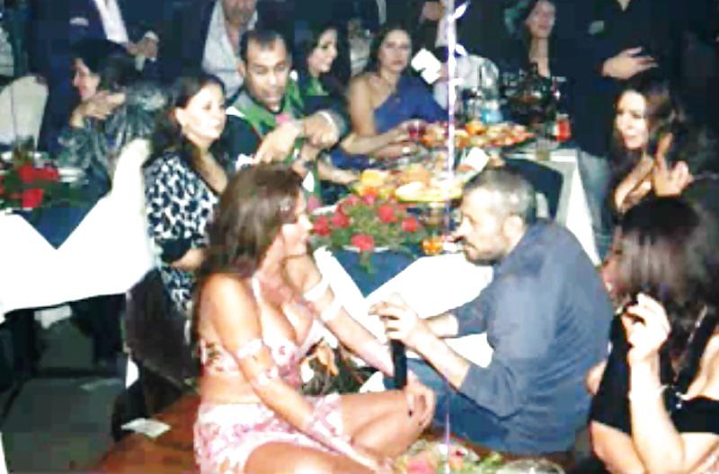 25P Loosy belly dancer 