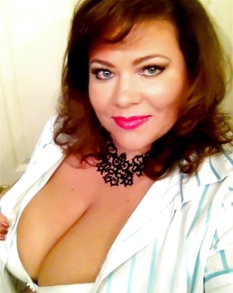 25P Gorgeous BBW! (Cougar Edition)
