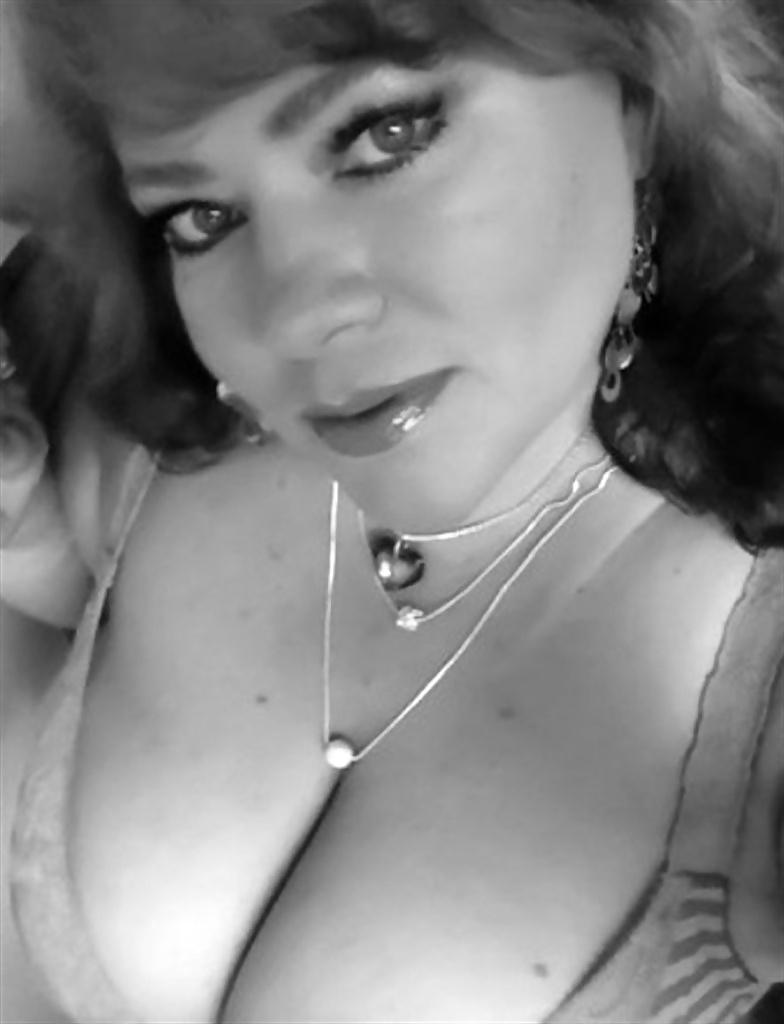 25P Gorgeous BBW! (Cougar Edition)