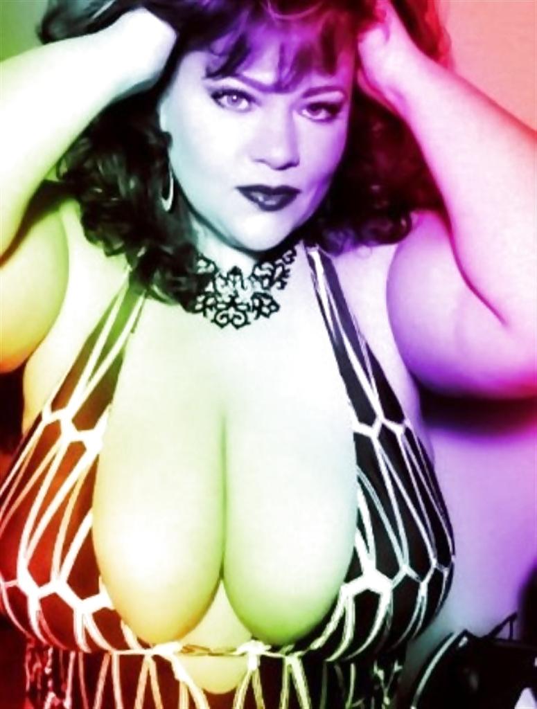 25P Gorgeous BBW! (Cougar Edition)