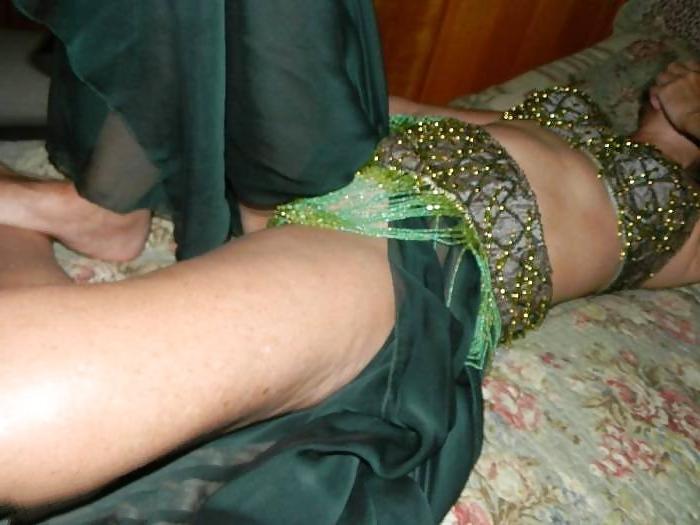 13P Belly dance costume