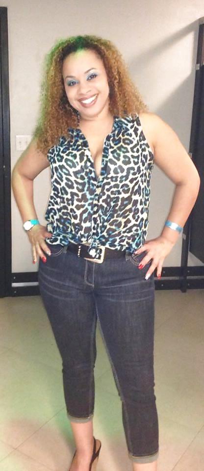 14P Cougar pussy