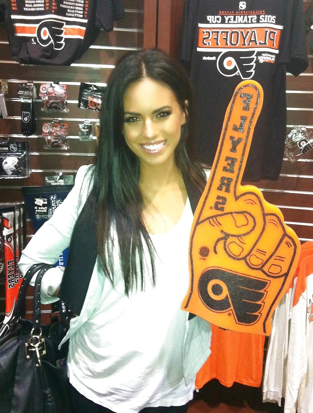 25P For Philly Guys - Who Else Jerks Off Over Kacie McDonnell?